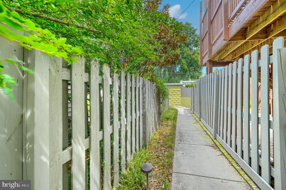 3427 KESWICK ROAD Baltimore, MD 21211