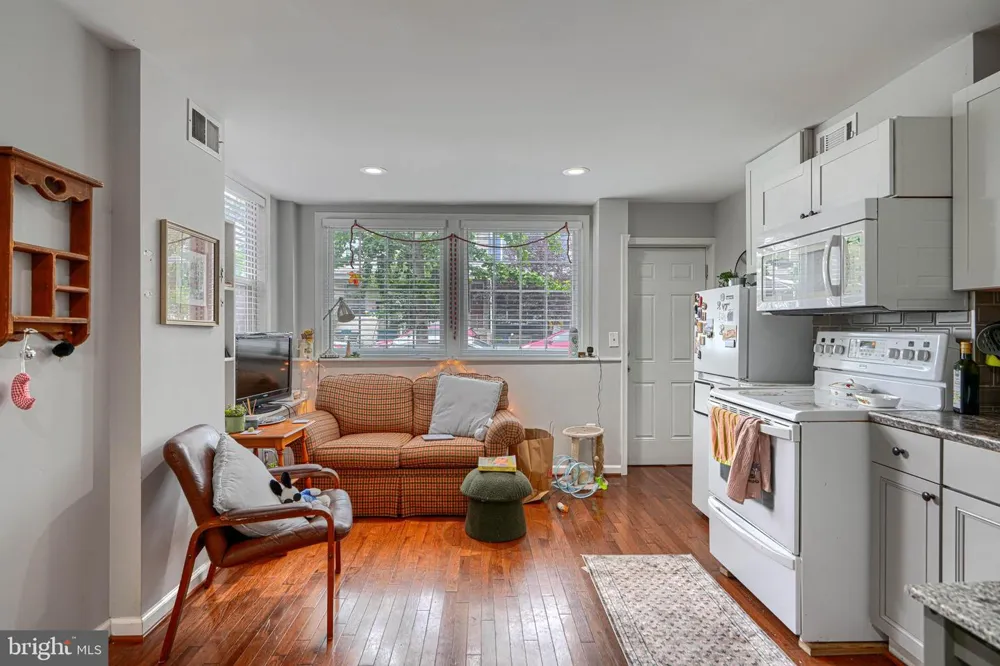 3427 KESWICK ROAD Baltimore, MD 21211