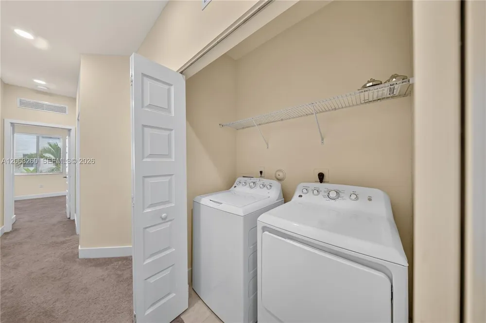 4745 NW 83rd Pkwy Doral, FL 33166