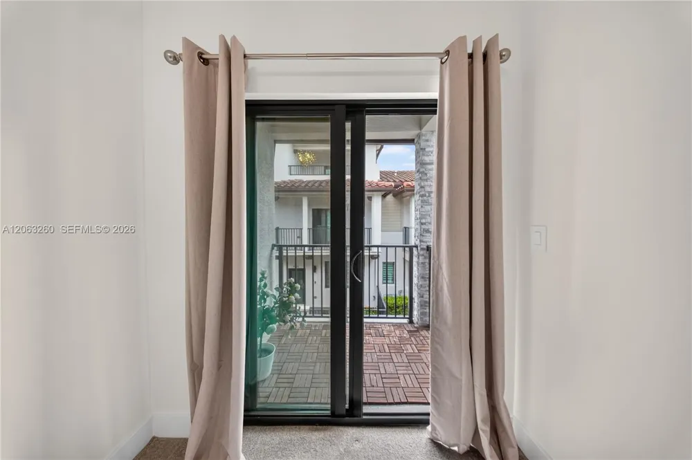 4745 NW 83rd Pkwy Doral, FL 33166