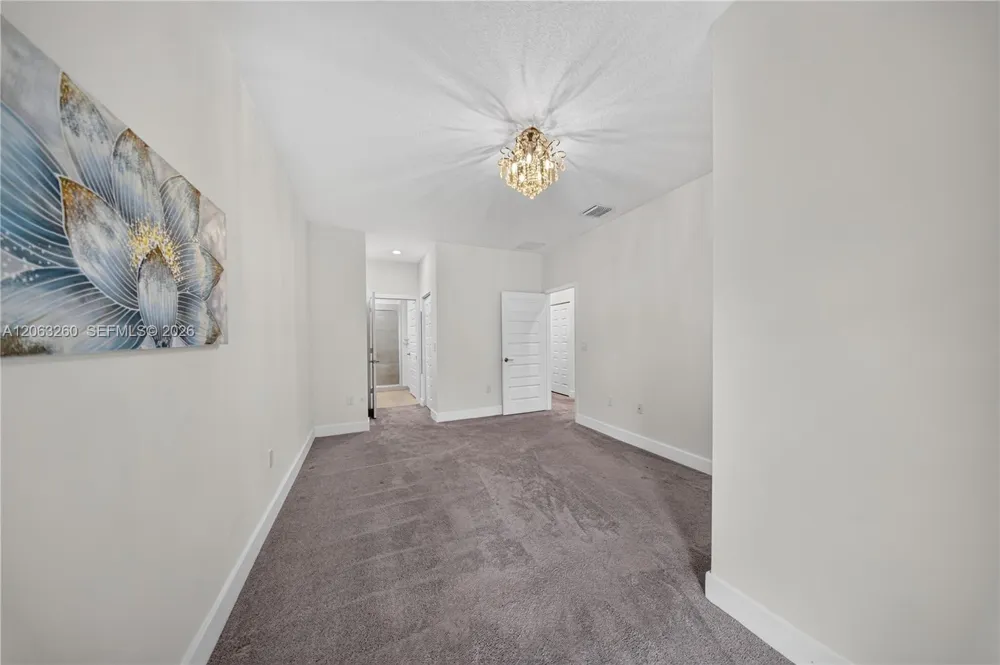 4745 NW 83rd Pkwy Doral, FL 33166