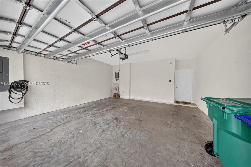 4745 NW 83rd Pkwy Doral, FL 33166