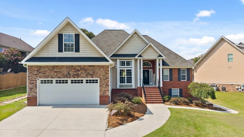 8308 Kayla Rose Circle Ooltewah, TN 37363