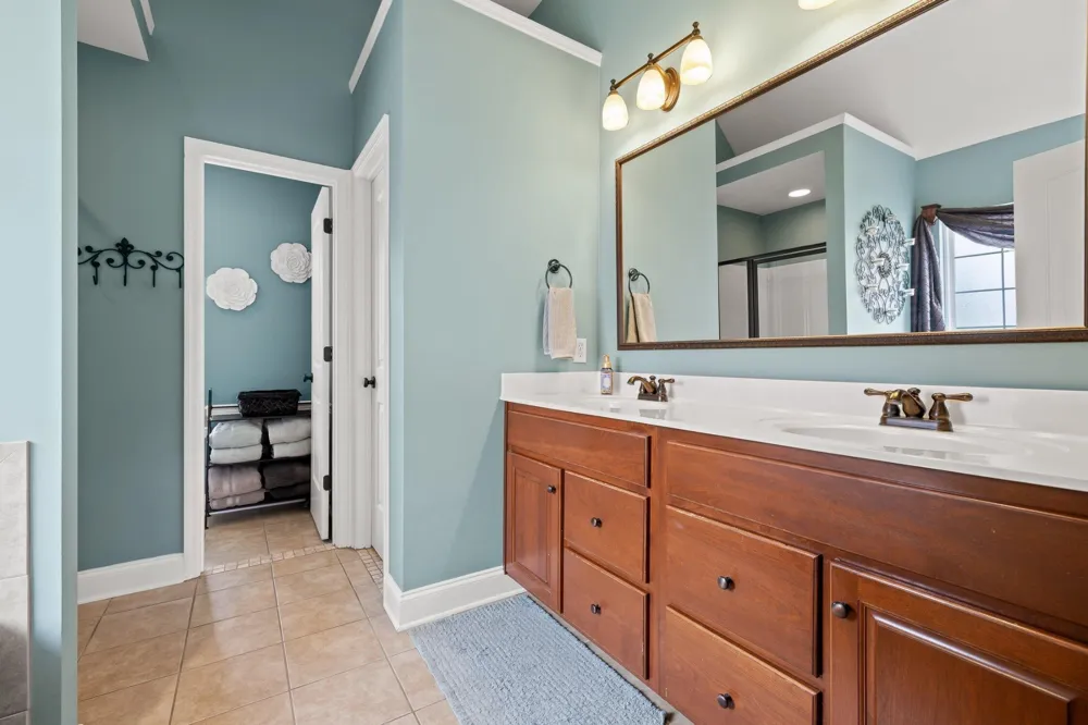 8308 Kayla Rose Circle Ooltewah, TN 37363