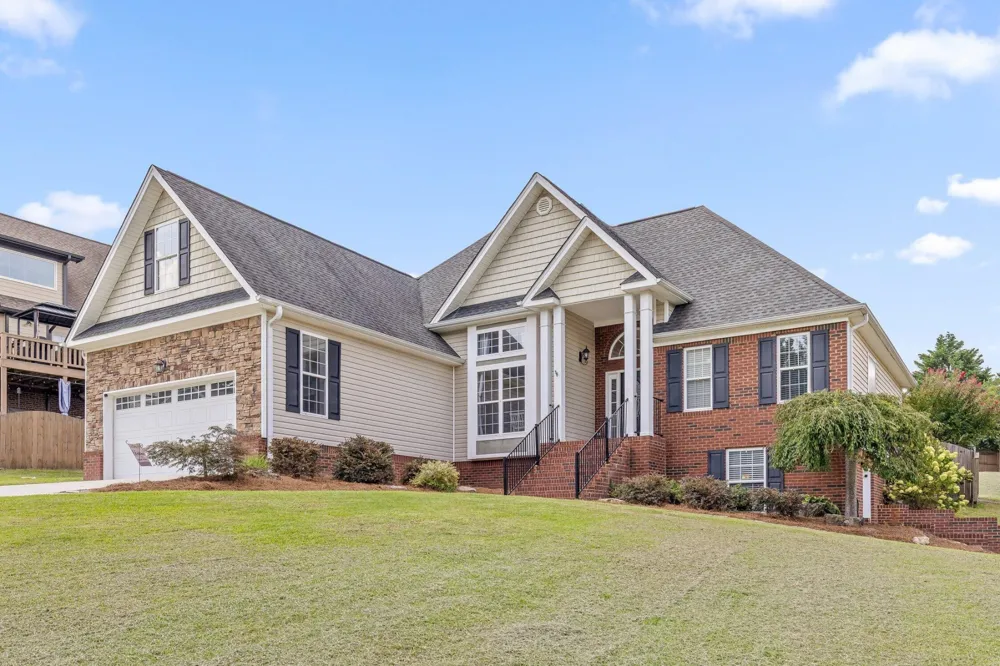 8308 Kayla Rose Circle Ooltewah, TN 37363