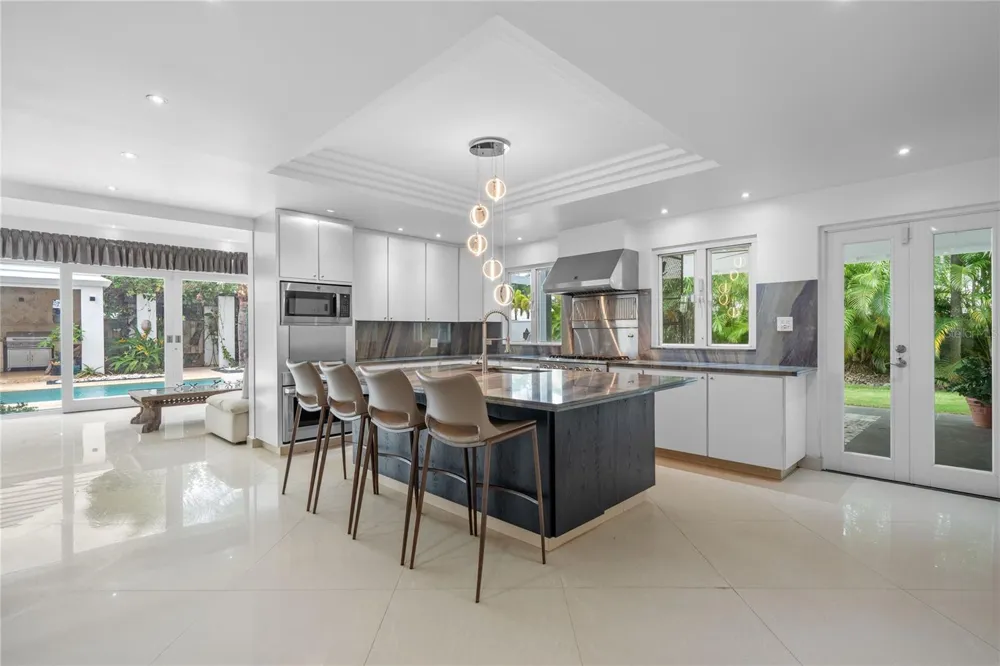 18 PASEO LAS PALMAS Dorado, Pr, PR 00646