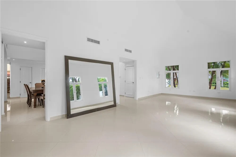 18 PASEO LAS PALMAS Dorado, Pr, PR 00646