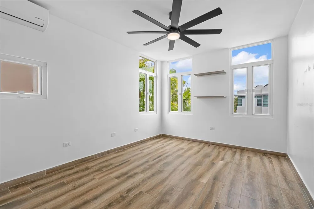 18 PASEO LAS PALMAS Dorado, Pr, PR 00646