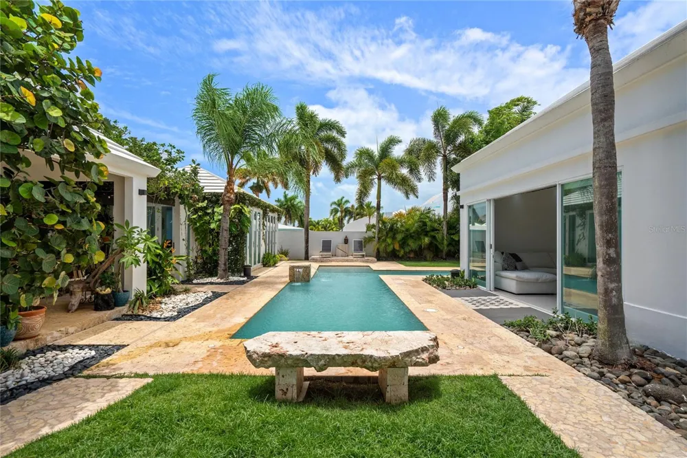 18 PASEO LAS PALMAS Dorado, Pr, PR 00646