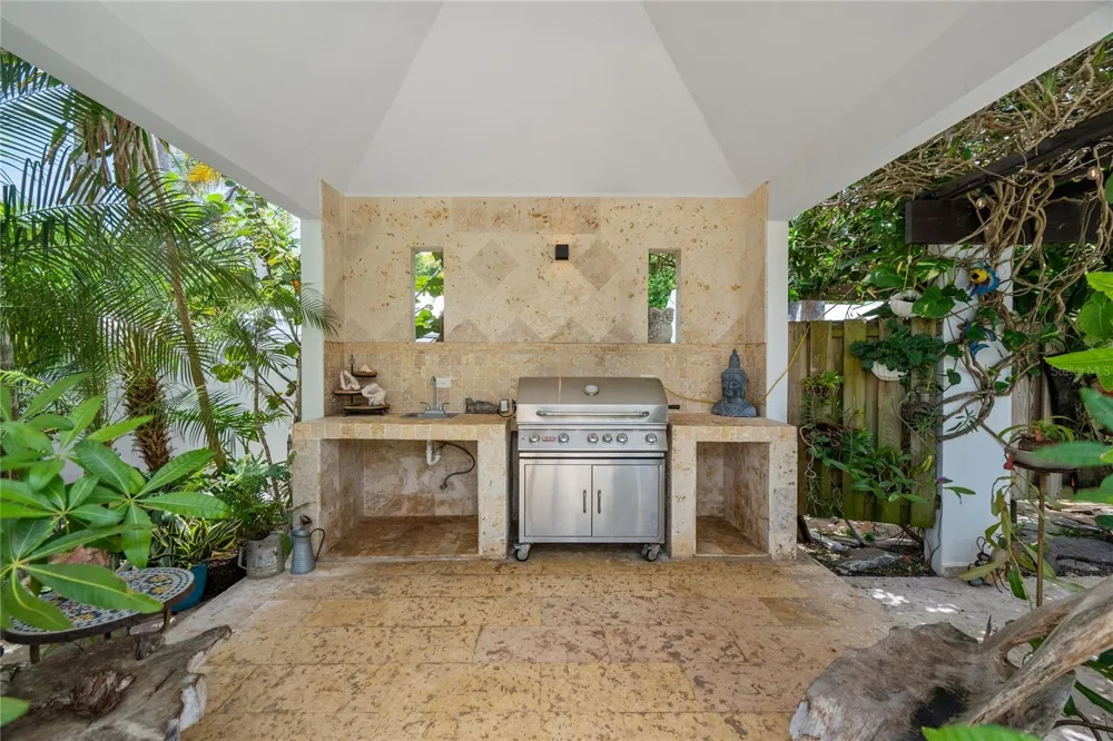 18 PASEO LAS PALMAS Dorado, Pr, PR 00646