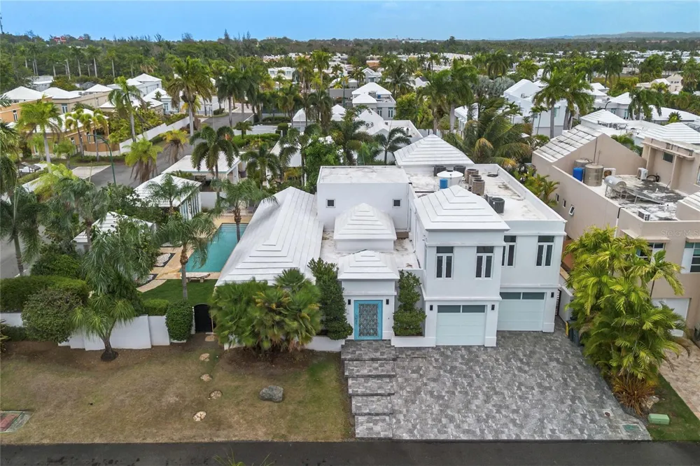 18 PASEO LAS PALMAS Dorado, Pr, PR 00646
