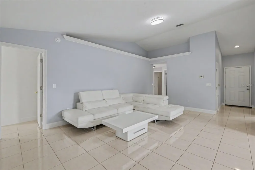 1607 WIDELAKE COURT Brandon, FL 33511