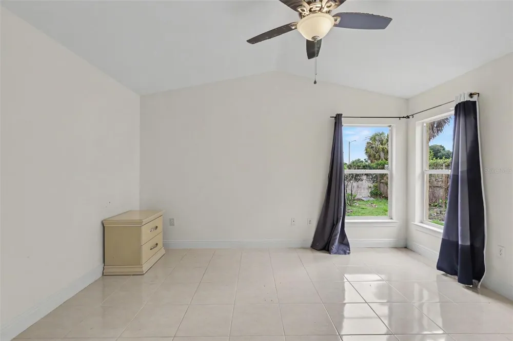 1607 WIDELAKE COURT Brandon, FL 33511