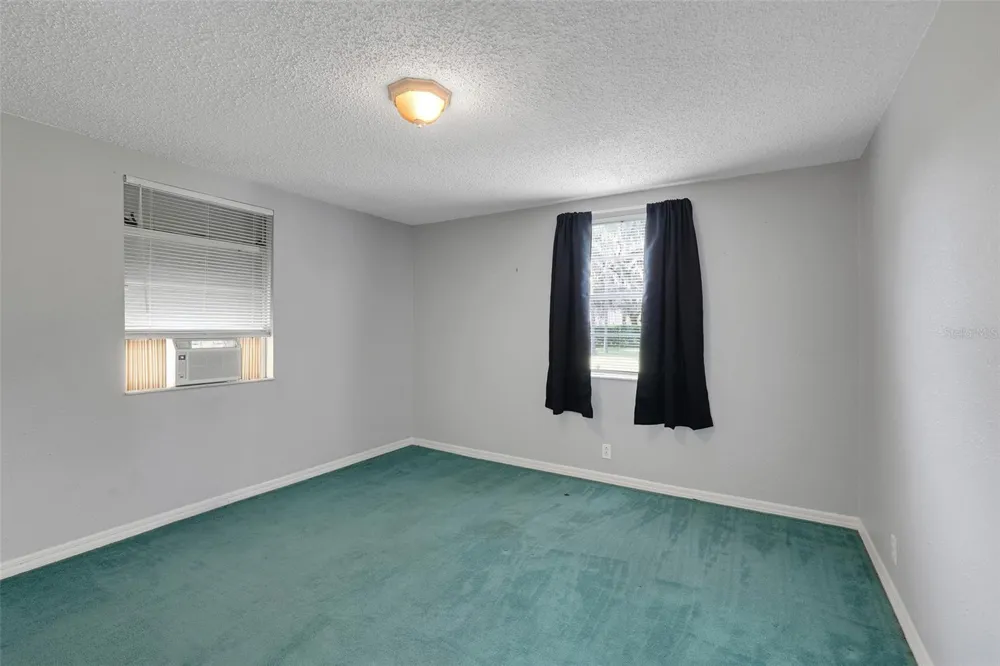 13234 SOUTH CAROLINA AVENUE Astatula, FL 34705