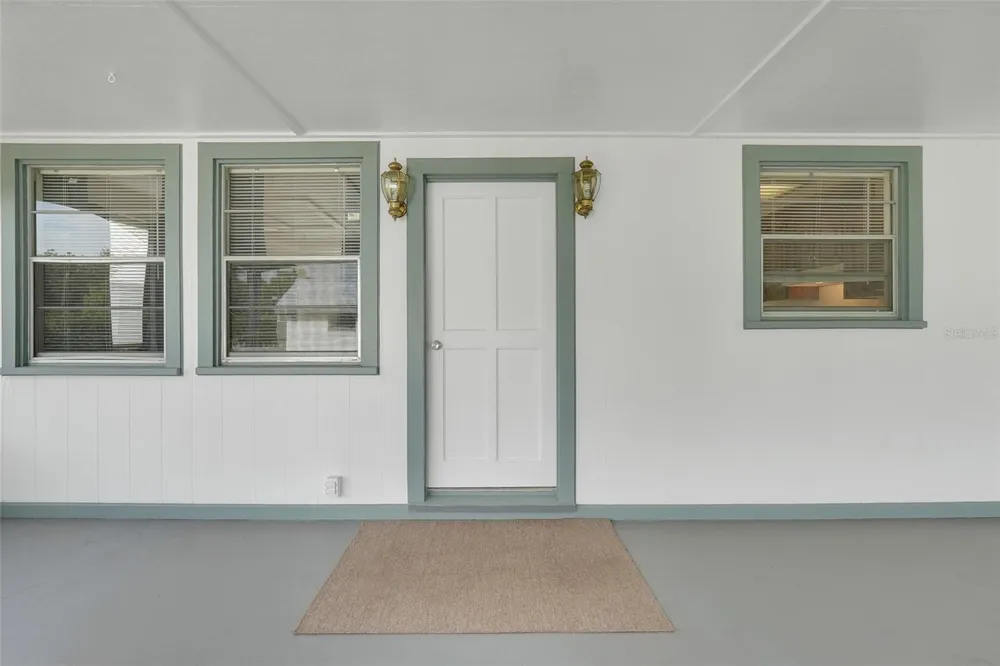 13234 SOUTH CAROLINA AVENUE Astatula, FL 34705