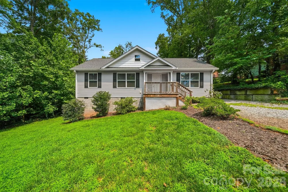 117 Falls Street Morganton, NC 28655