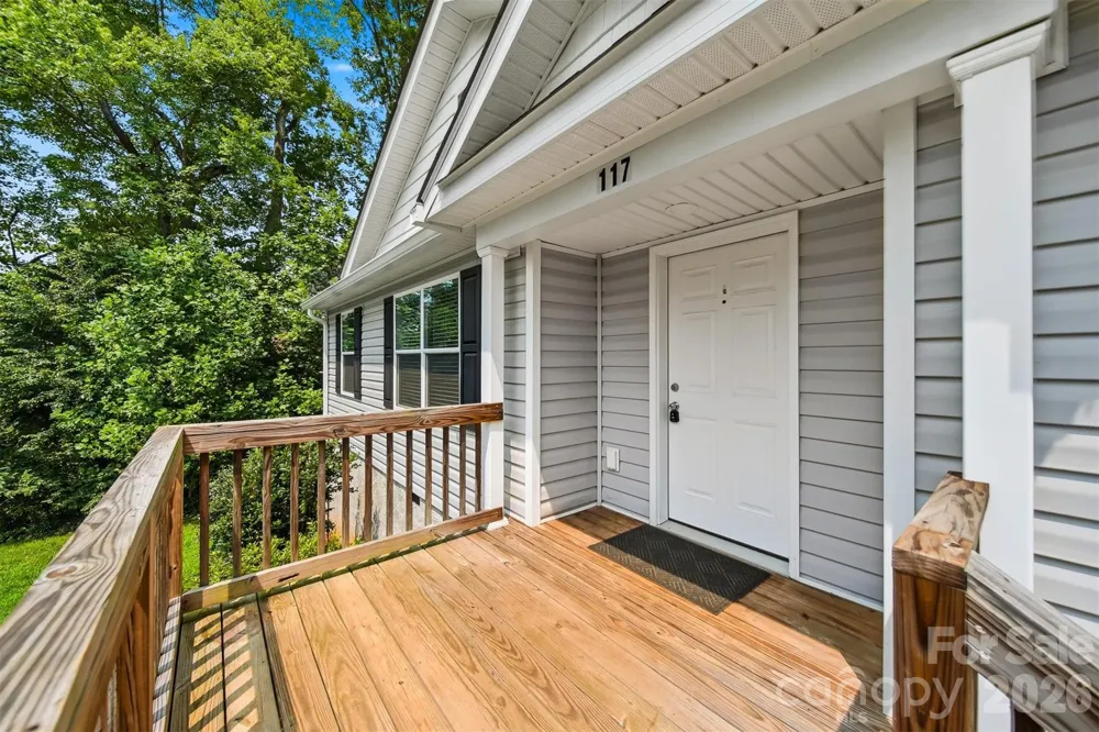 117 Falls Street Morganton, NC 28655