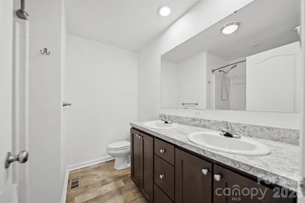 117 Falls Street Morganton, NC 28655
