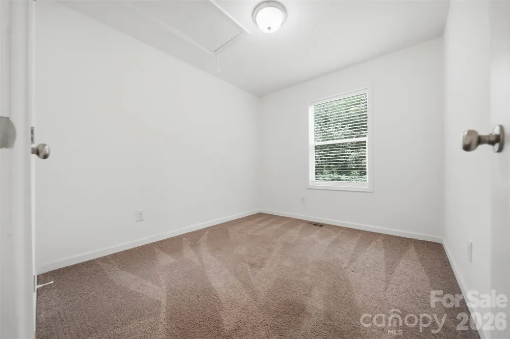 117 Falls Street Morganton, NC 28655
