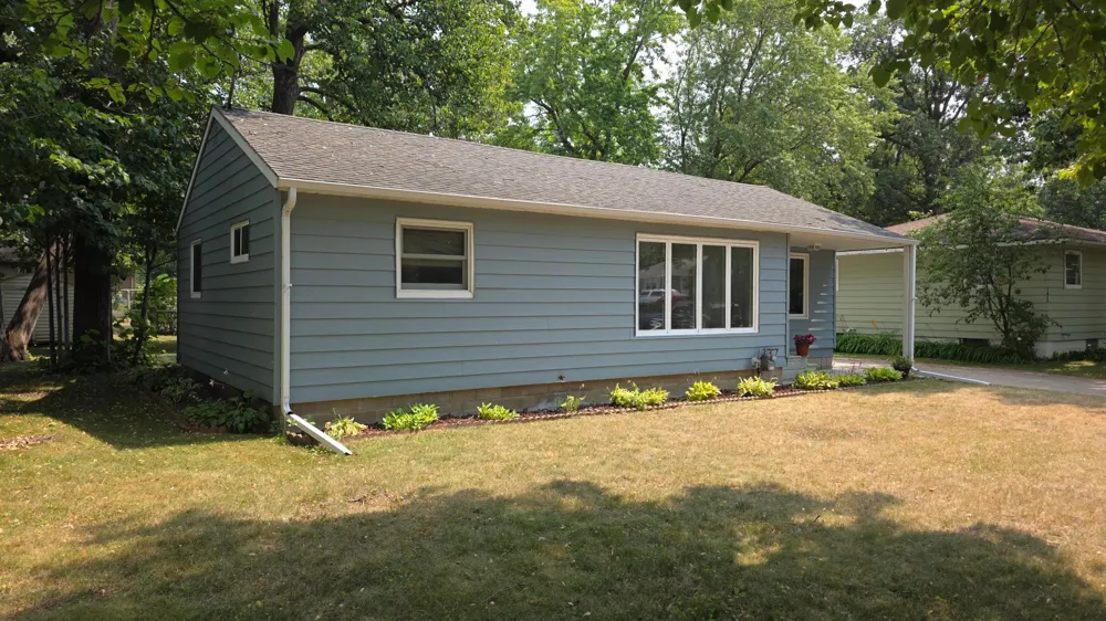 1517 Gary Avenue Detroit Lakes, MN 56501