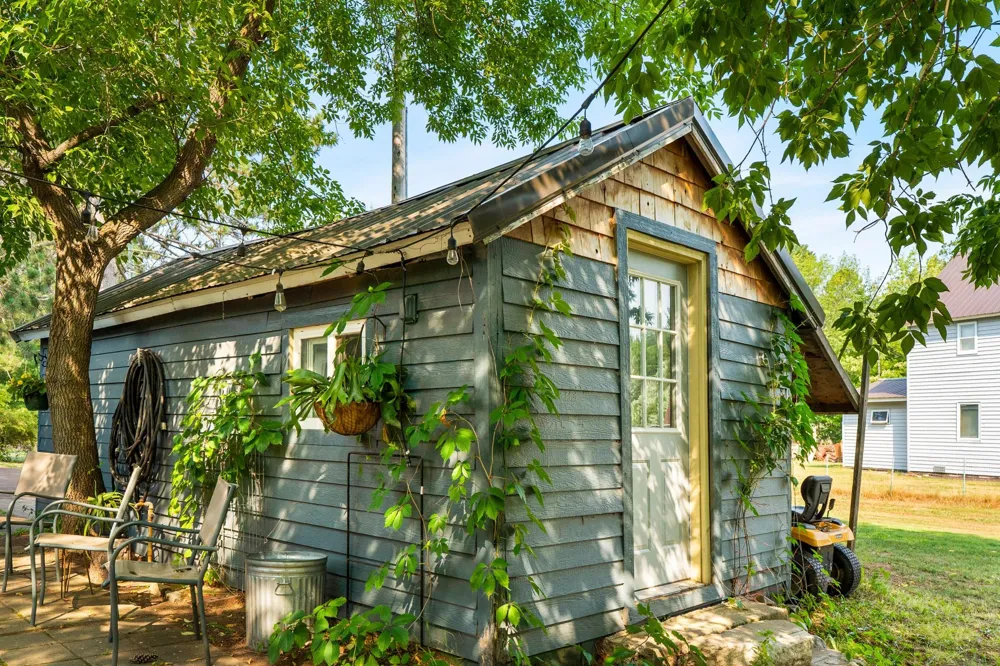 6818 S 1st Avenue Lake Nebagamon, WI 54849