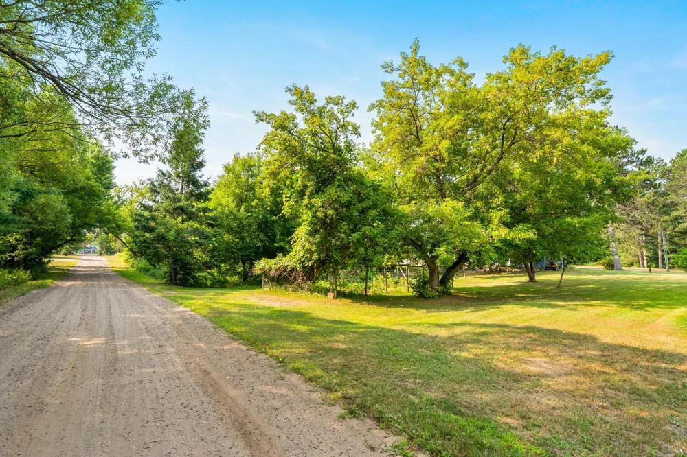 6818 S 1st Avenue Lake Nebagamon, WI 54849