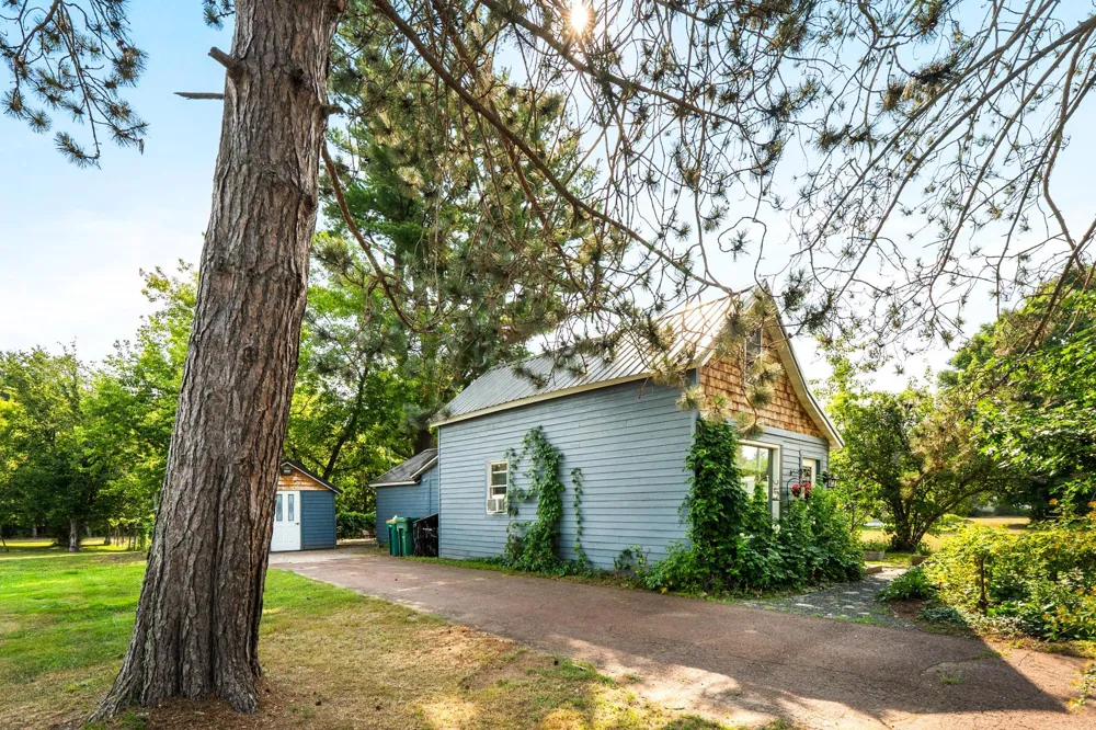 6818 S 1st Avenue Lake Nebagamon, WI 54849