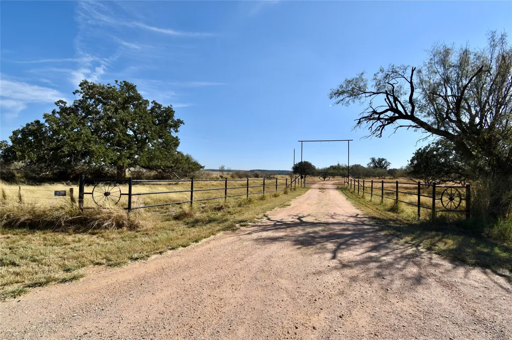 19319 Ranch Road 1871 Mason, TX 76856
