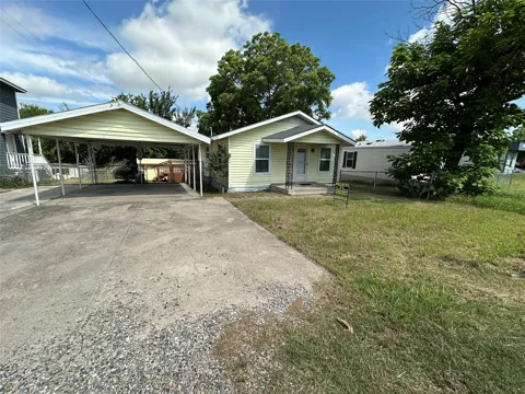 10689 County Road 905
