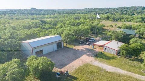 219 Private Road 4201
