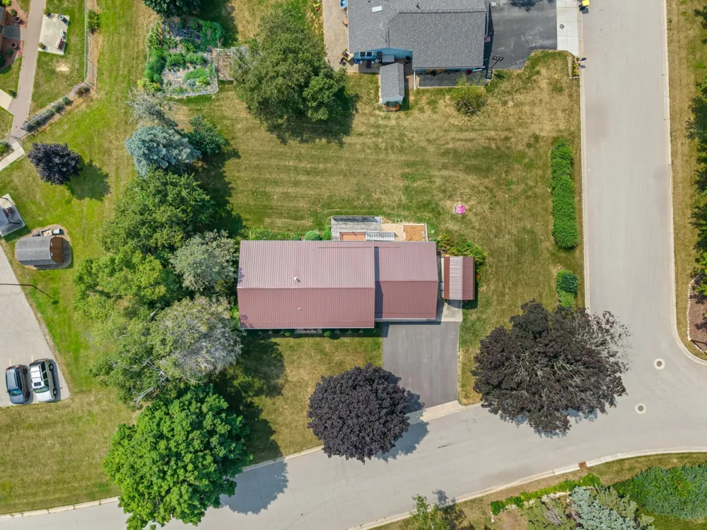 300 8th Street NW Plainview, MN 55964