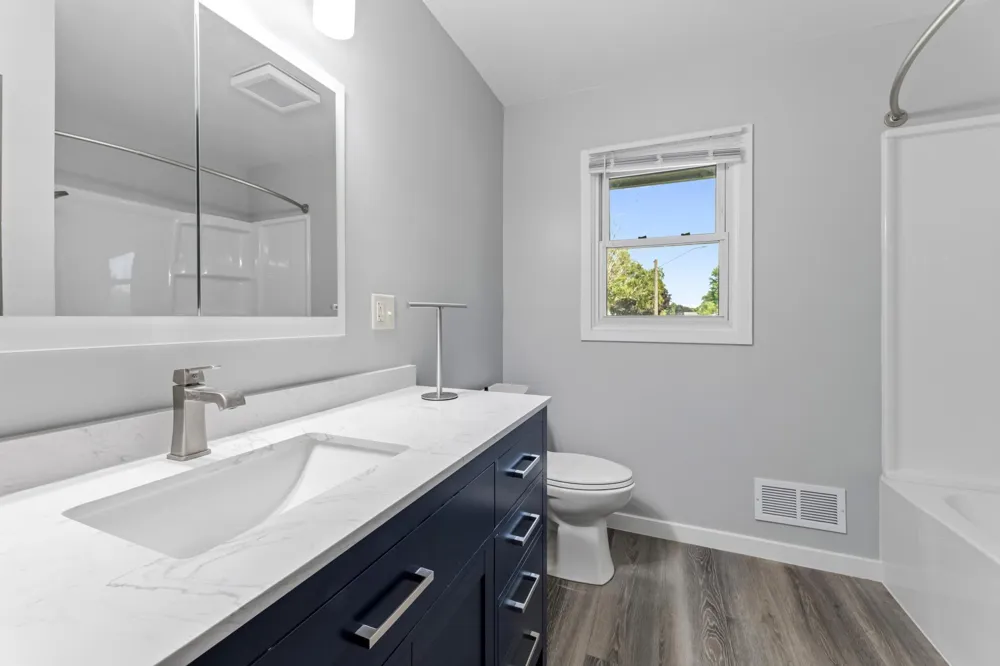 300 8th Street NW Plainview, MN 55964