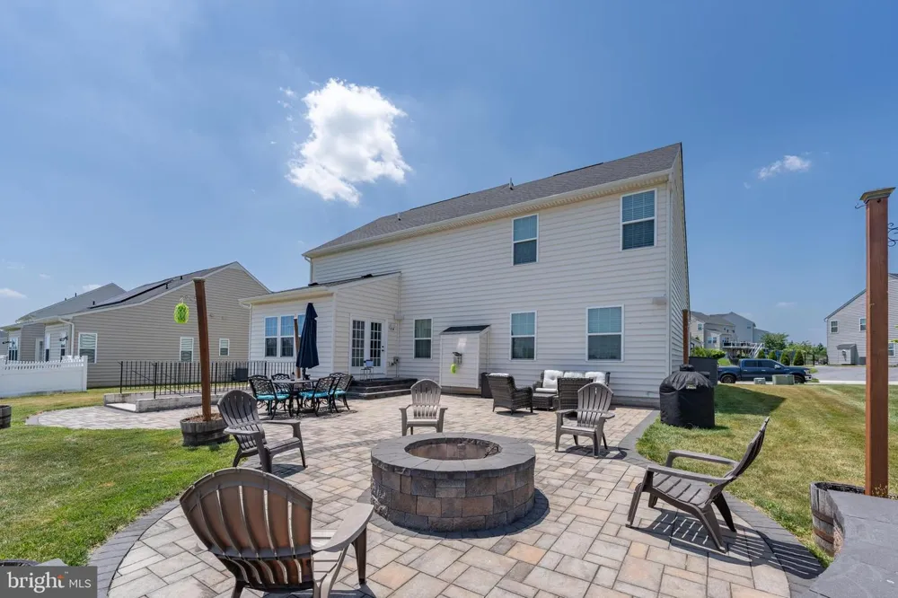 810 AMHERST LANE Westminster, MD 21158