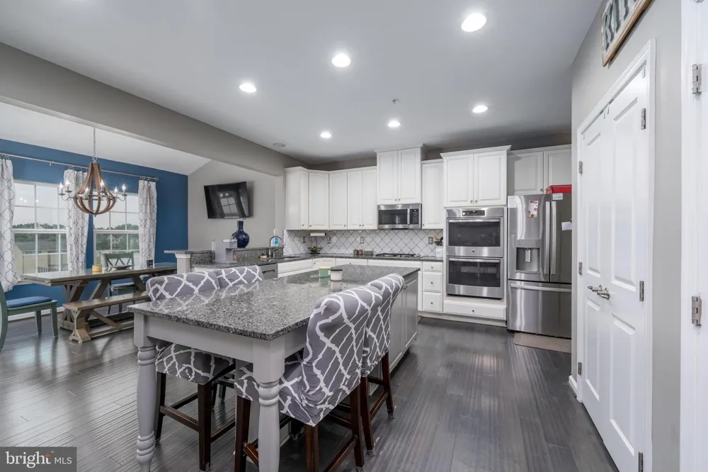 810 AMHERST LANE Westminster, MD 21158