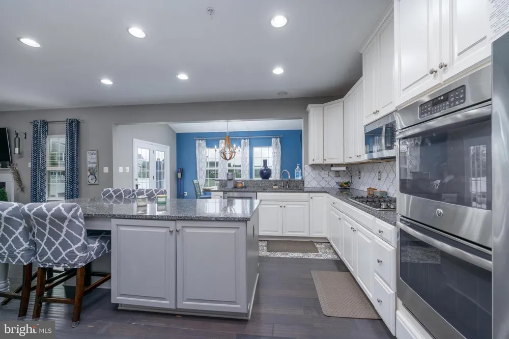 810 AMHERST LANE Westminster, MD 21158