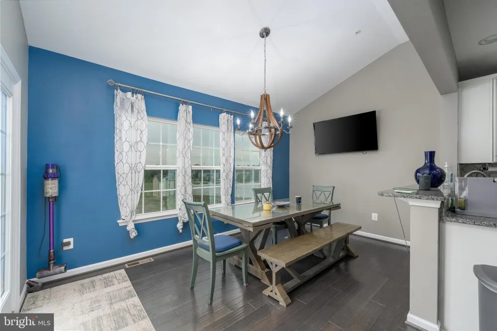 810 AMHERST LANE Westminster, MD 21158