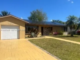 11041 SW 166th Ter