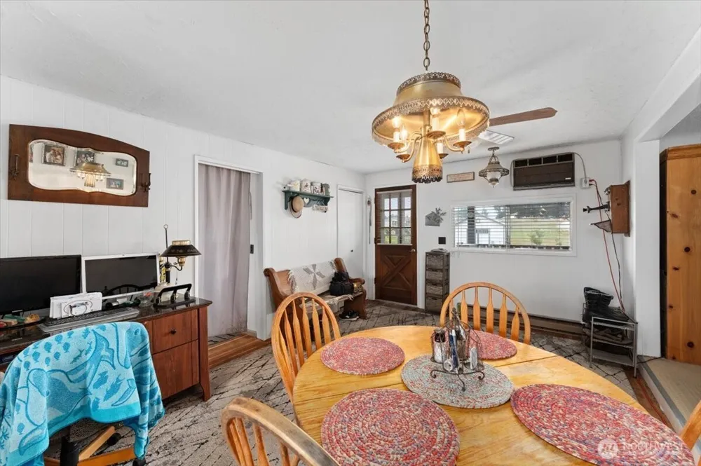 1638 Green Avenue Manson, WA 98831