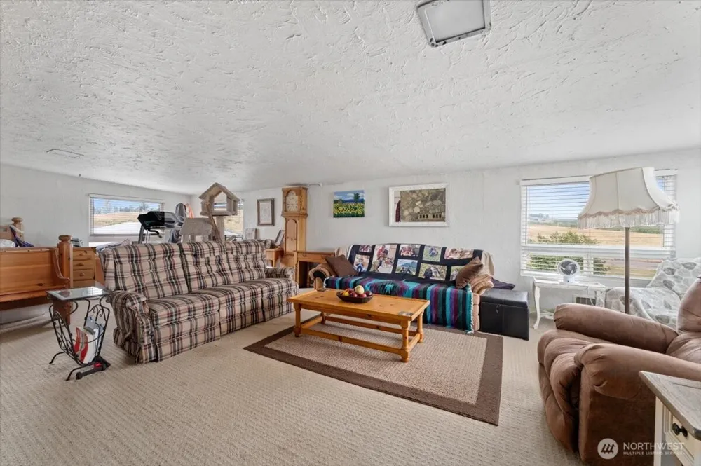 1638 Green Avenue Manson, WA 98831