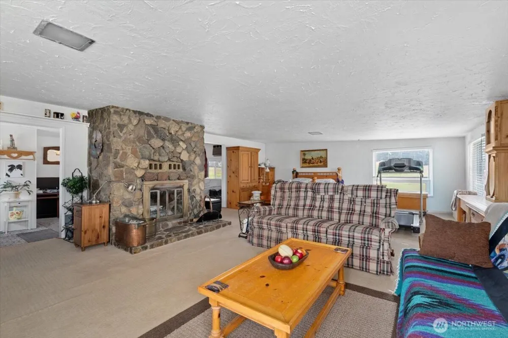 1638 Green Avenue Manson, WA 98831