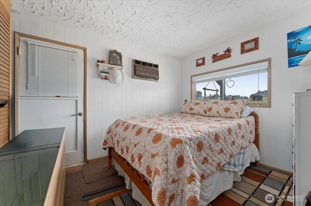 1638 Green Avenue Manson, WA 98831