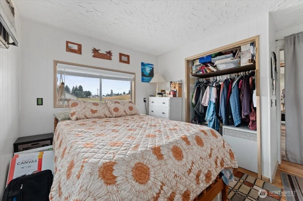 1638 Green Avenue Manson, WA 98831
