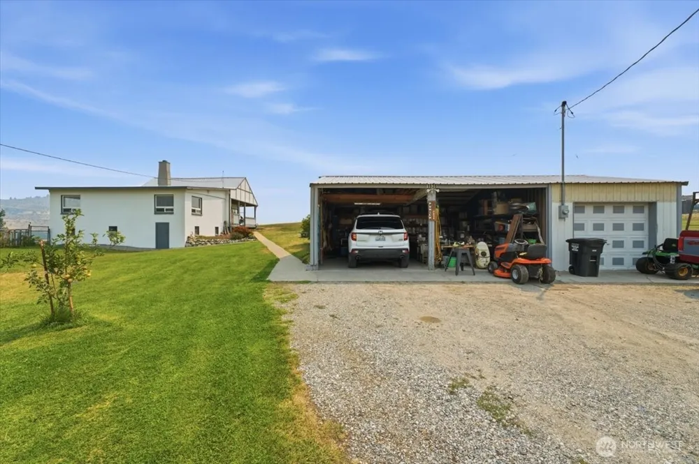 1638 Green Avenue Manson, WA 98831