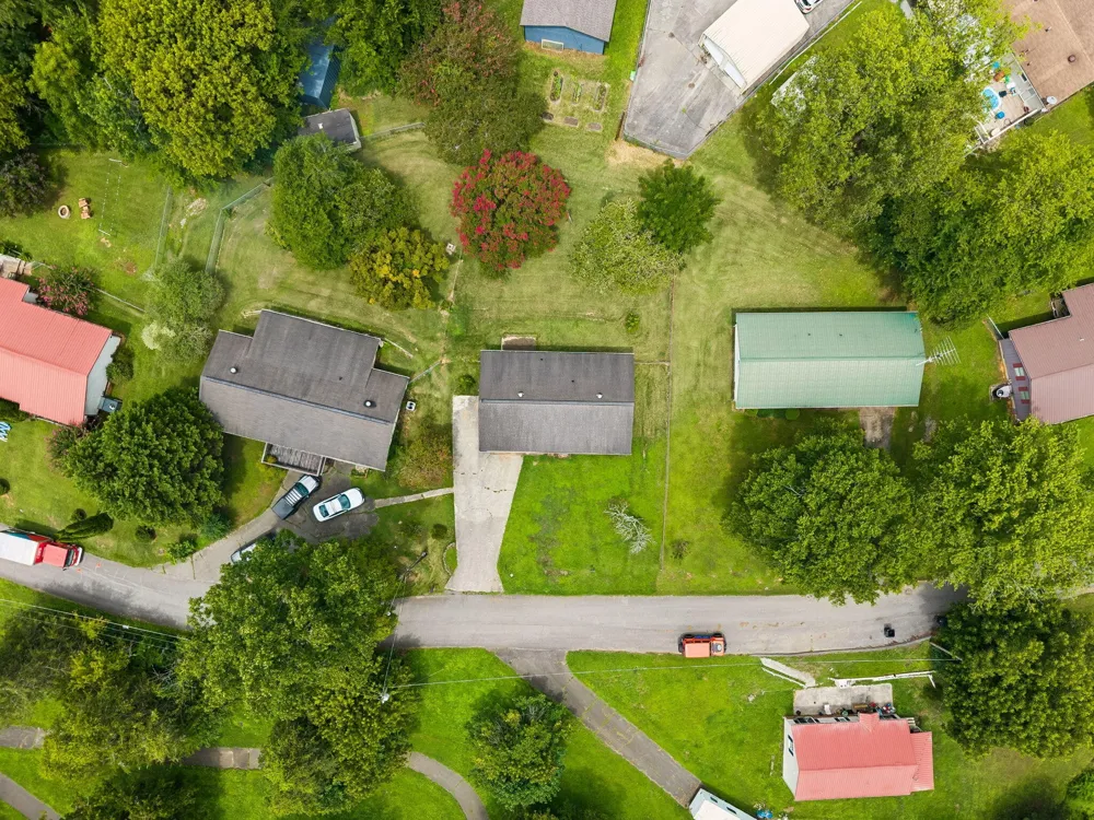 521 E Sunset Drive Athens, TN 37303