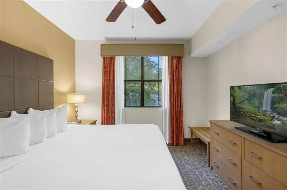 12521 FLORIDAYS RESORT DRIVE #103F Orlando, FL 32821