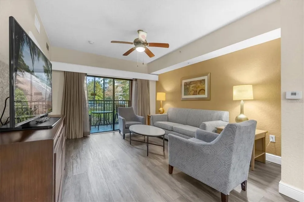 12521 FLORIDAYS RESORT DRIVE #103F Orlando, FL 32821