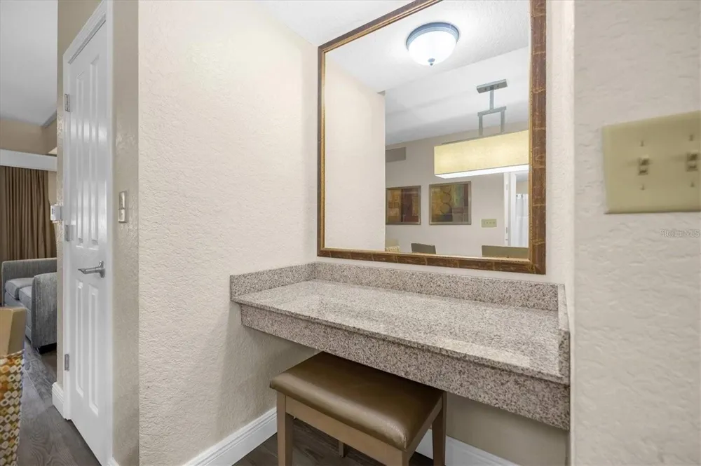 12521 FLORIDAYS RESORT DRIVE #103F Orlando, FL 32821