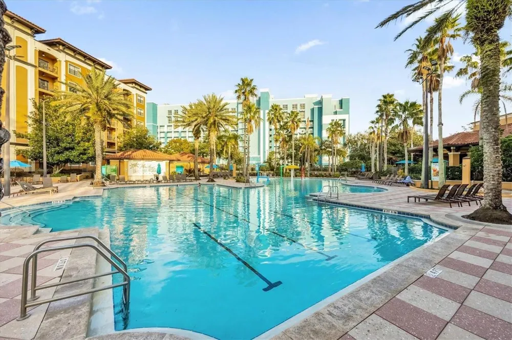 12521 FLORIDAYS RESORT DRIVE #103F Orlando, FL 32821