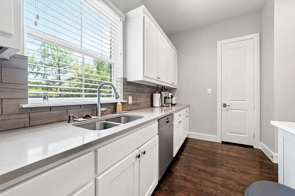 7700 Eastern Avenue #207 Dallas, TX 75209