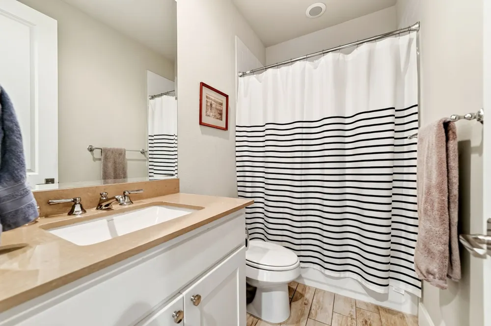 7700 Eastern Avenue #207 Dallas, TX 75209